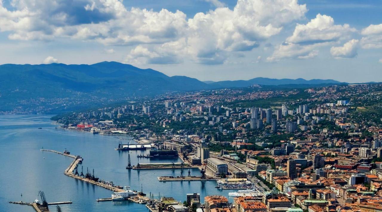 Apartment Pipo Fiume Kültér fotó